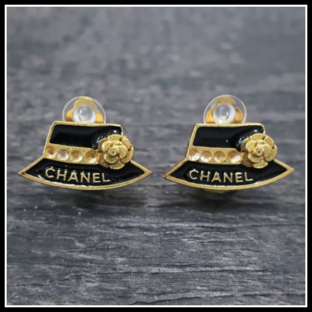 Chanel Camellia Hat Clip earrings Vintage RARE